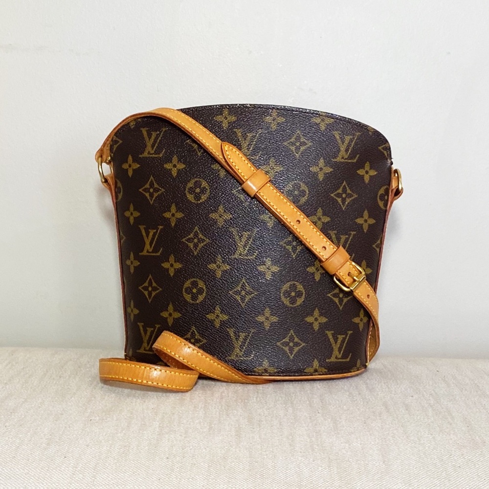 Louis Vuitton Pouchette Drouot Crossbody bag